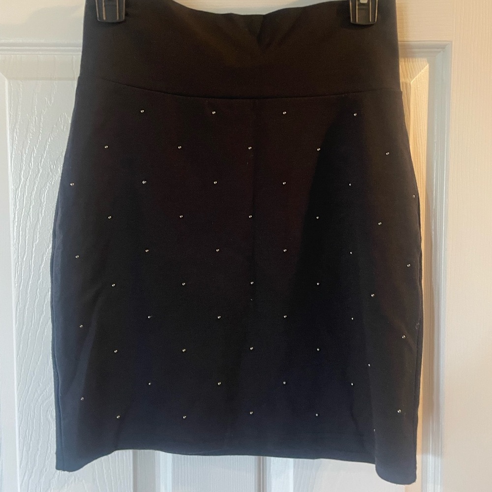 Trouve Black Pencil Skirt with Stud Accents Size M